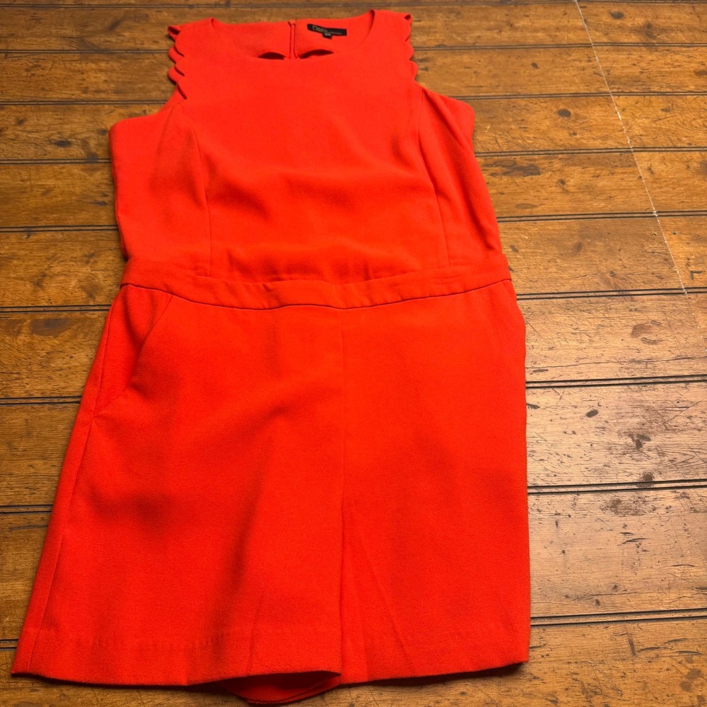 Dalia red Orange Scalloped Neck Sleeveless‎ Romper Shorts Women US 4